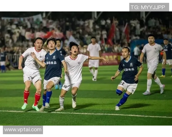 绿茵巨星齐聚赛场共享荣耀瞬间见证足球激情与友谊