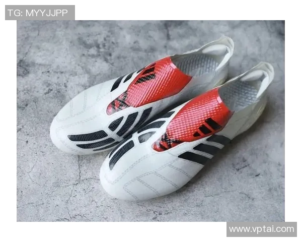 足球鞋球星专属定制品牌引领个性化潮流打造极致性能与独特风格 足球鞋球星专属定制品牌引领个性化潮流打造极致性能与独特风格