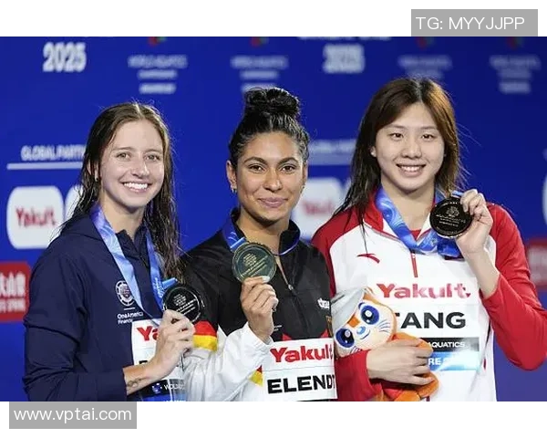 2025年世界排名前十女足球星盘点与未来发展潜力分析 2025年世界排名前十女足球星盘点与未来发展潜力分析